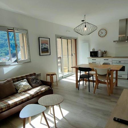 Appartement Renove 4 Pers Avec Parking A Cauterets - Fr-1-234-242 Экстерьер фото